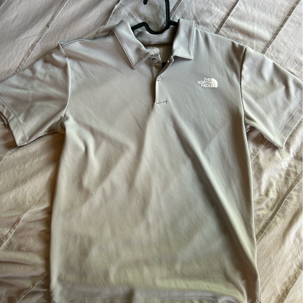 Men’s North Face Polo